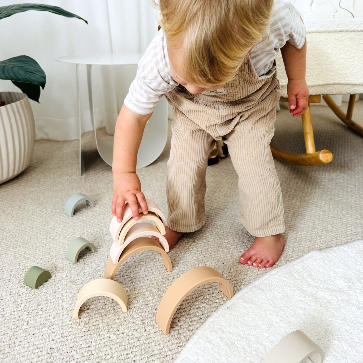 SIlicone Stackable Rainbow Puzzle